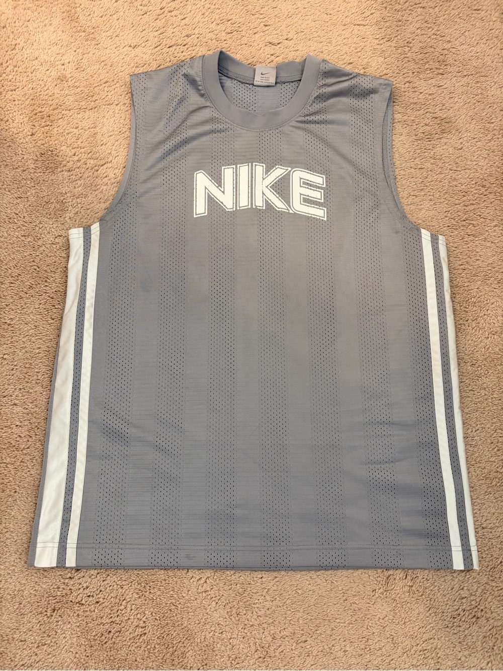 Vintage Nike Y2K Grey Mesh Sleeveless Muscle Tank Shirt – Men's L distress #111